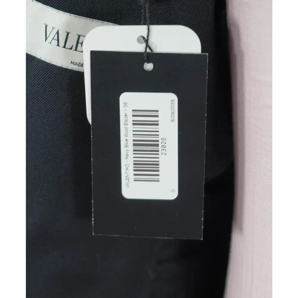 $3,200 VALENTINO - Navy Blue Wool Blazer - 36